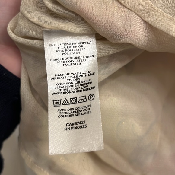 Floral LOFT Blouse - Picture 4 of 5